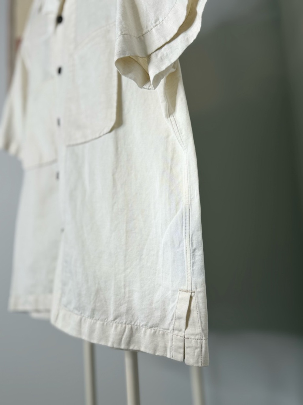 Zegna Men's Cream Short-Sleeve Button-Down Shirt - Picture 4 of 8